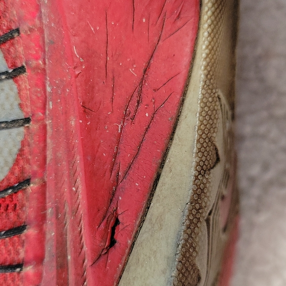 Nike Hyperdunk Red Sneakers Men's Size 10 - Picture 6 of 10